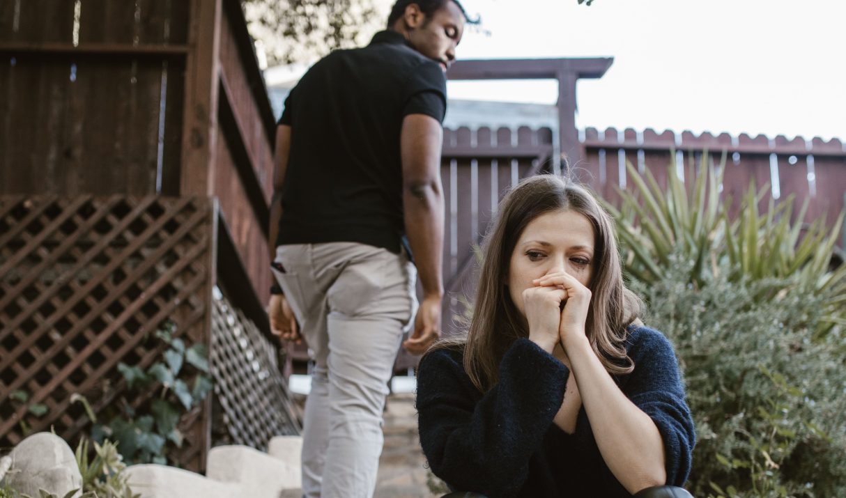How to Know When You’re Fighting for a Relationship That’s Already Over